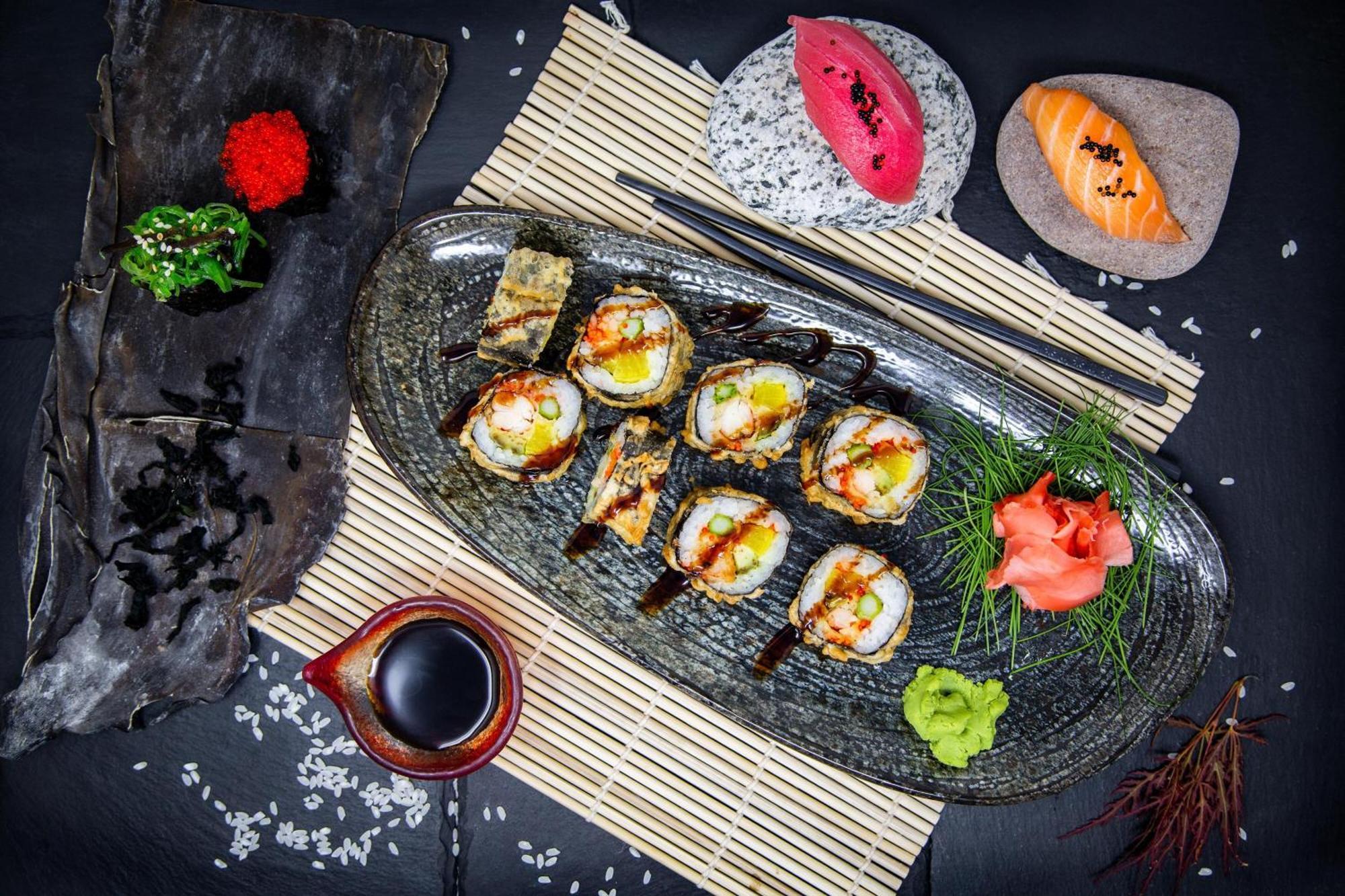 Sheraton Batumi Hotel Kültér fotó Sushi