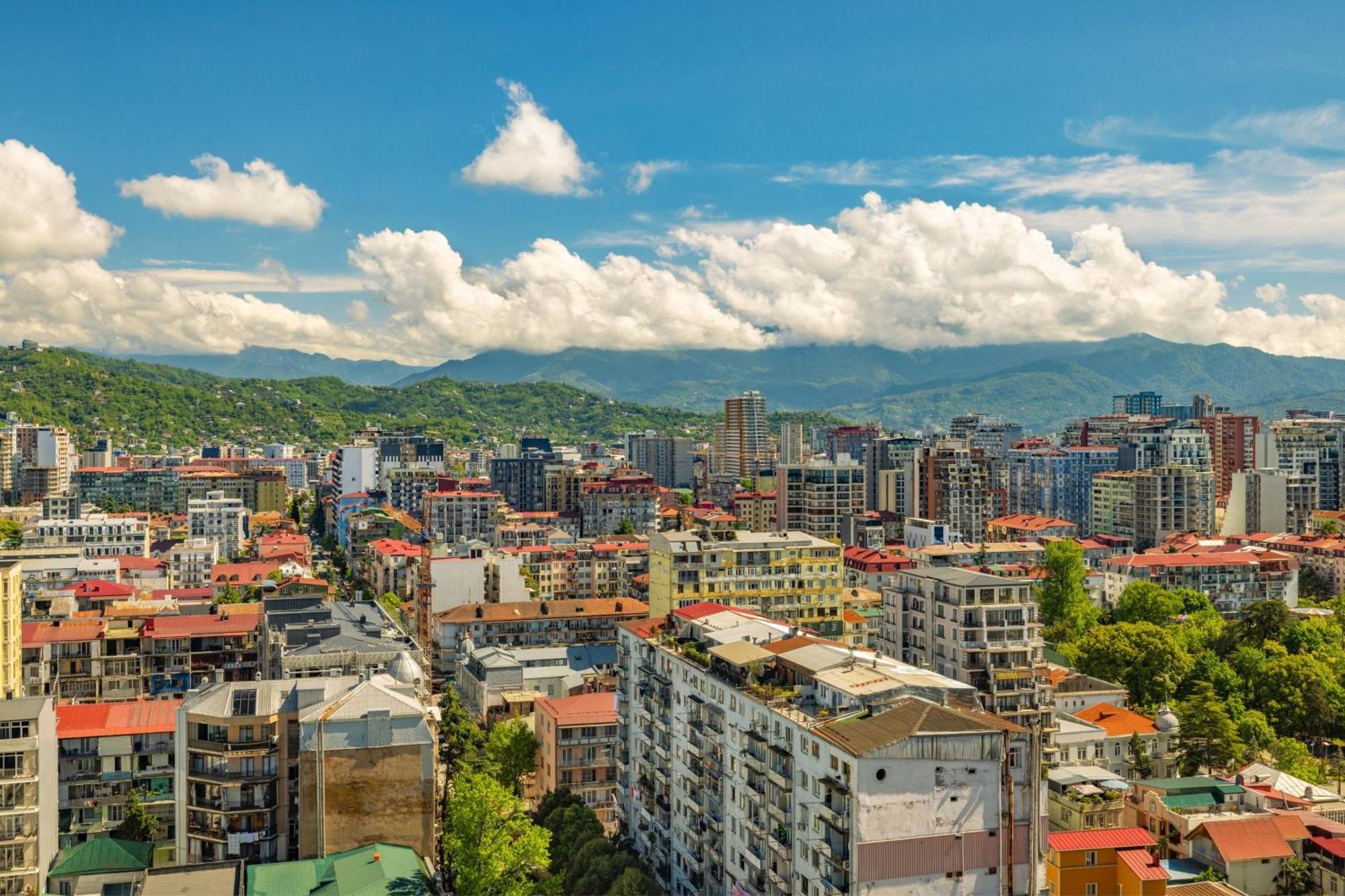 Sheraton Batumi Hotel Kültér fotó View of the city
